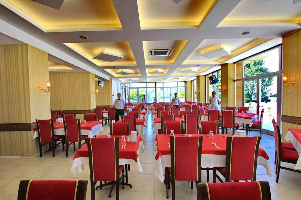 Royal Palace Kusadasi Hotel Exterior foto