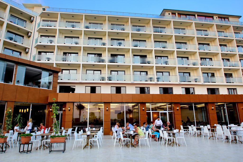 Royal Palace Kusadasi Hotel Exterior foto