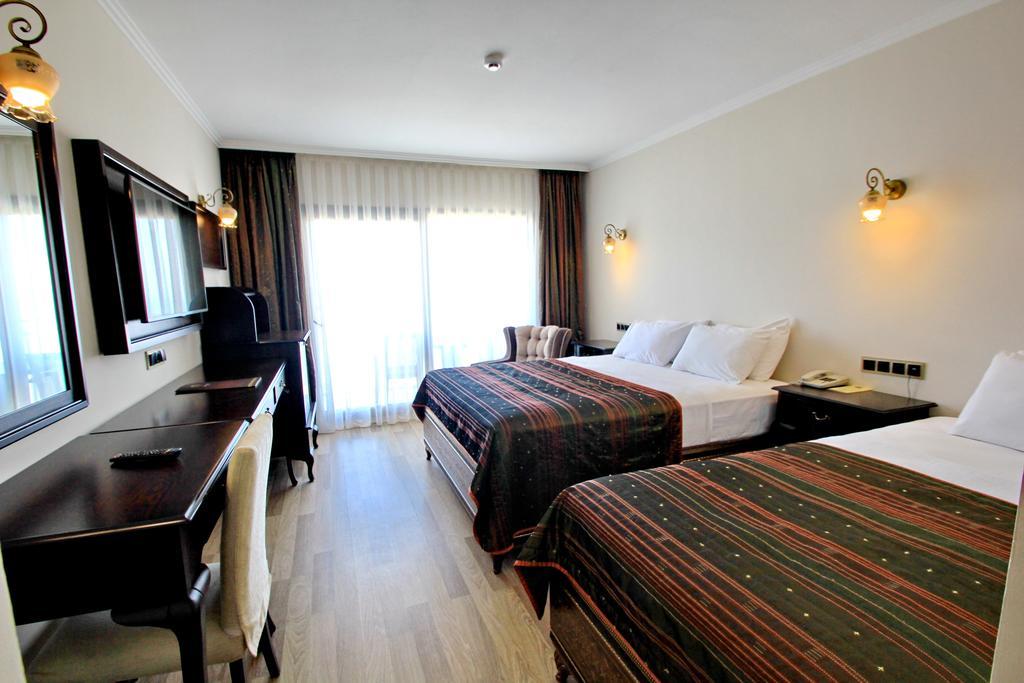 Royal Palace Kusadasi Hotel Habitación foto